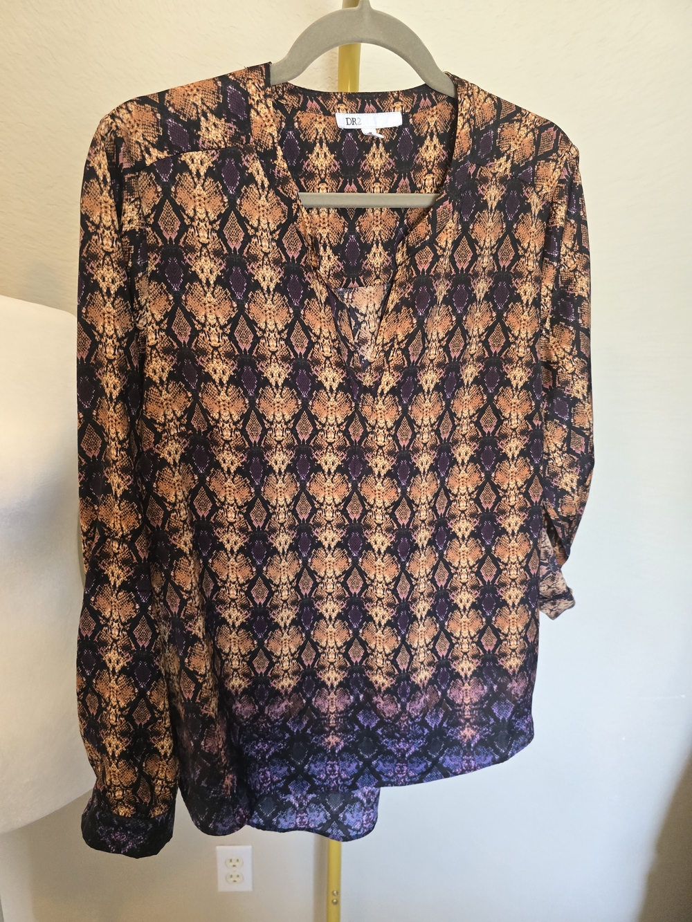DR2 Purple & Gold Printed Snake Pattern Blouse